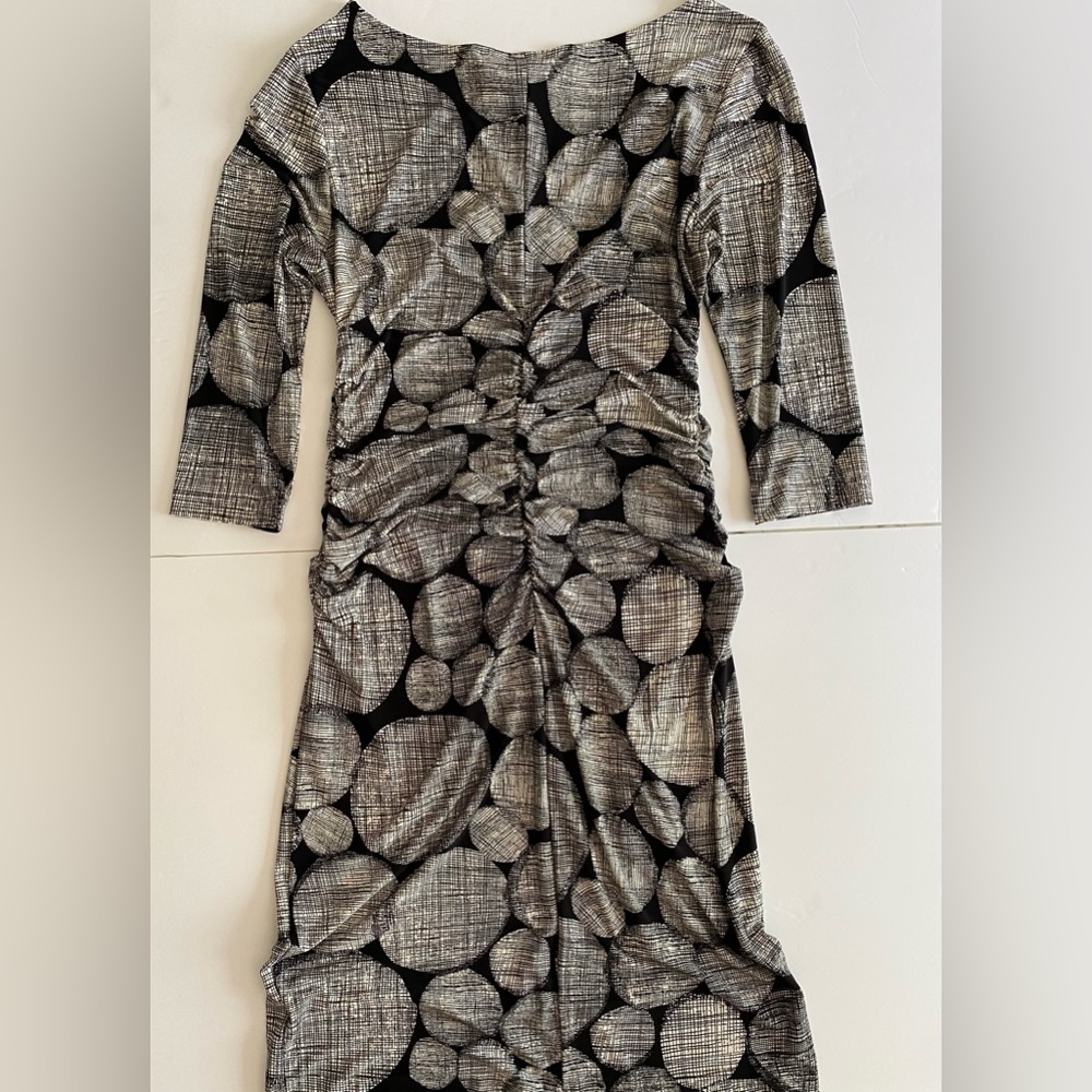 Kamala Kulture Body Fitting Dress - Picture 5 of 7
